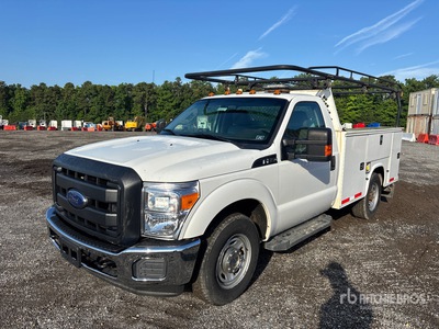 2015 Ford F-350 4x4 Nutzkraftwagen
