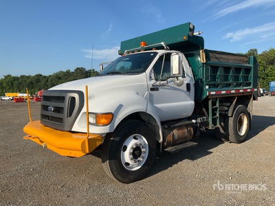 2012 Ford F-750 4x2 ダンプトラック(S/A)
