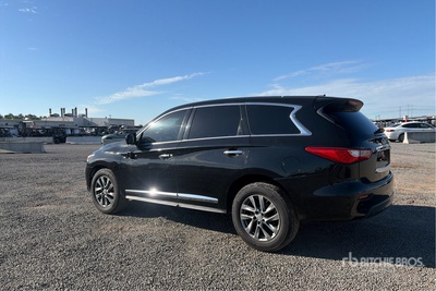 2013 Infiniti JX35 2WD SUV