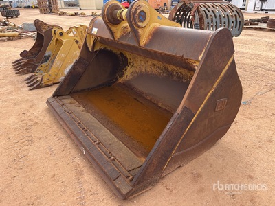 Cat 2400 mm Q/C Cleanup Excavator Bucket - Fits Cat 336/340/349