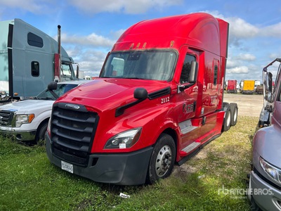 2020 Freightliner Cascadia 126 6x4 3- Achs Sattelzugmaschine mit Schlafkabine