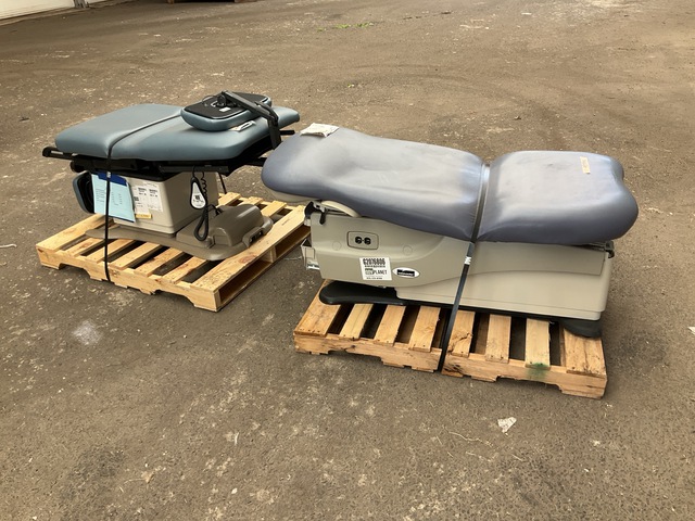 (1) Midmark Ritter 230 & (1) Midmark Examination Tables