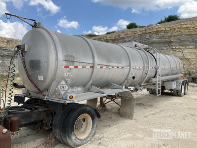 2008 Heil 8400 gal T/A Przyczepa cysterna