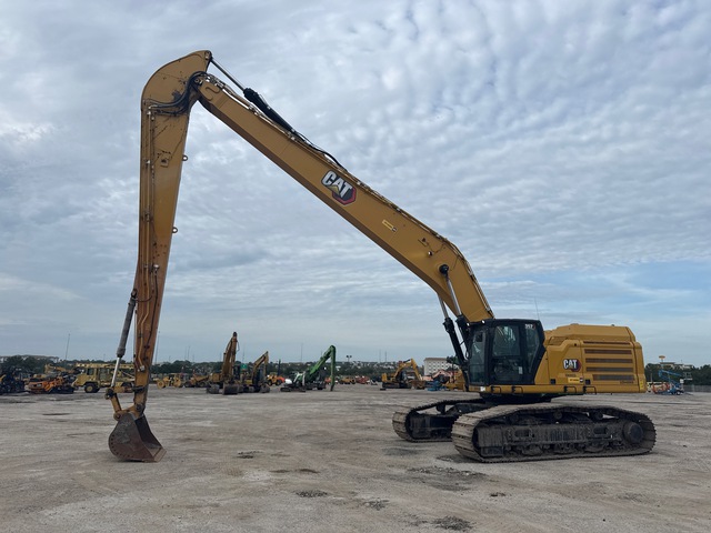 2025 Cat 352 Long Reach Tracked Excavator