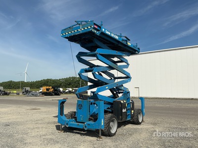 2016 Genie GS-4390 4x4 Diesel Scissor Lift