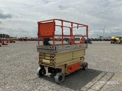2007 JLG 3246ES Electric Scissor Lift (Inoperable)