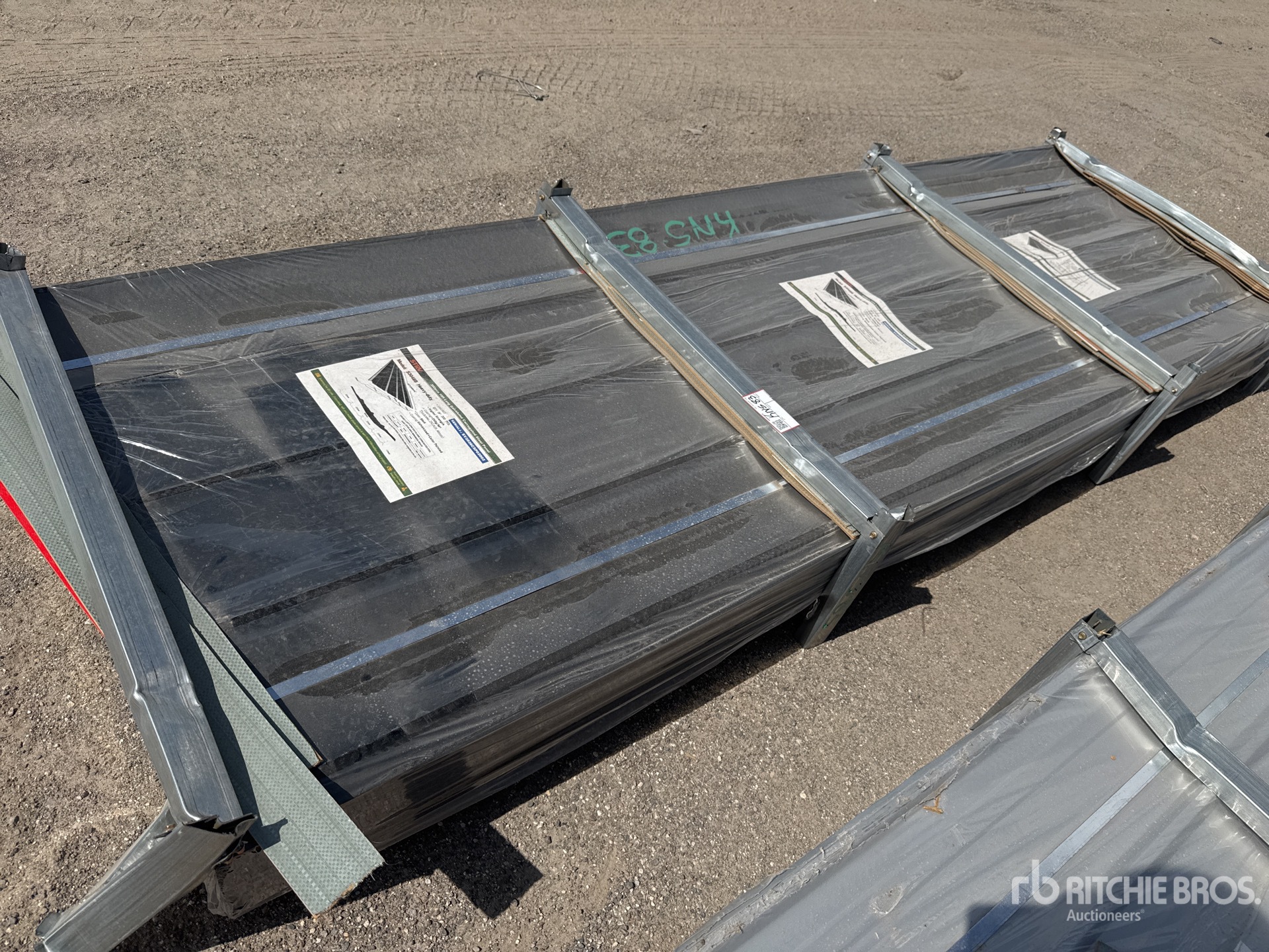 Quantity of (200) 2026 STARVOX S3048B 3 ft x 10 ft Black Corrugated Steel Panels (Unused) - Fits STRV S3048B