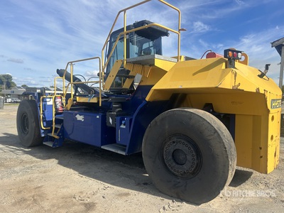 2016 Hyster H52XM-16CH Container Handler