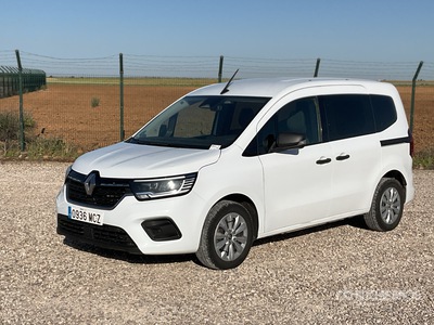 2024 Renault Kangoo Express 5 Passenger Van