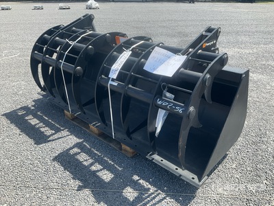 M 260 DUAL PowerGrab 2600 mm Bucket w/ Clamp (Unused)