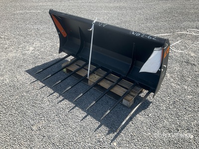 M 170 Euro 1700 mm Bale Forks (Unused)
