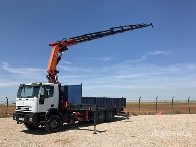 2003 Palfinger Articulated Boom on 2003 Iveco MP260E31H 6x4 2003 Palfinger PK36002 Flatbed Truck w/Crane
