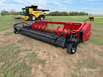 2022 Case IH 3016 Series II 15 ft Encabezado de recogida combinada