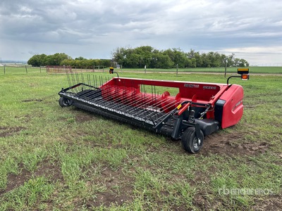 2021 Case IH 3016 Series II 15 ft Combine Pickup Header (Unused)