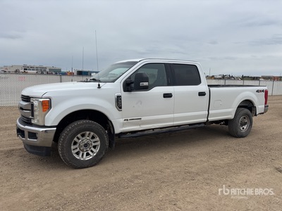 2019 Ford F-350 4x4 Crew Cab Pickup