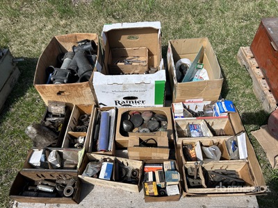 Quantity of Bolts, Pins, Gas Cap & Wrench