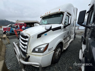 2022 Freightliner Cascadia 6x4 T/A Sleeper Truck Tractor (Inoperable)