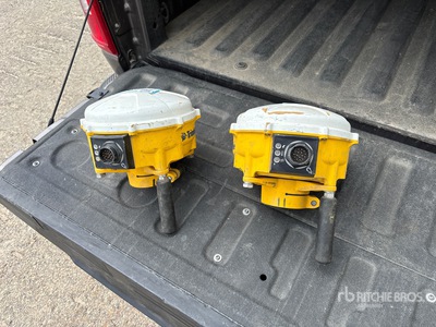 Quantity of (2) Trimble MS995 Pods Attrezzatura per misurazioni laser e GPS