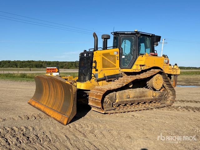 Topcon Machine Control Installation 2019 Cat D6 XE LGP Crawler Dozer | Ritchie Bros. Auctioneers