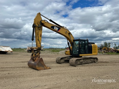 2015 Cat 323F L Pelle Hydraulique sur Chenilles
