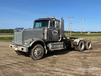 2000 Western Star 4900 6x4 T/A Day Cab Truck Tractor