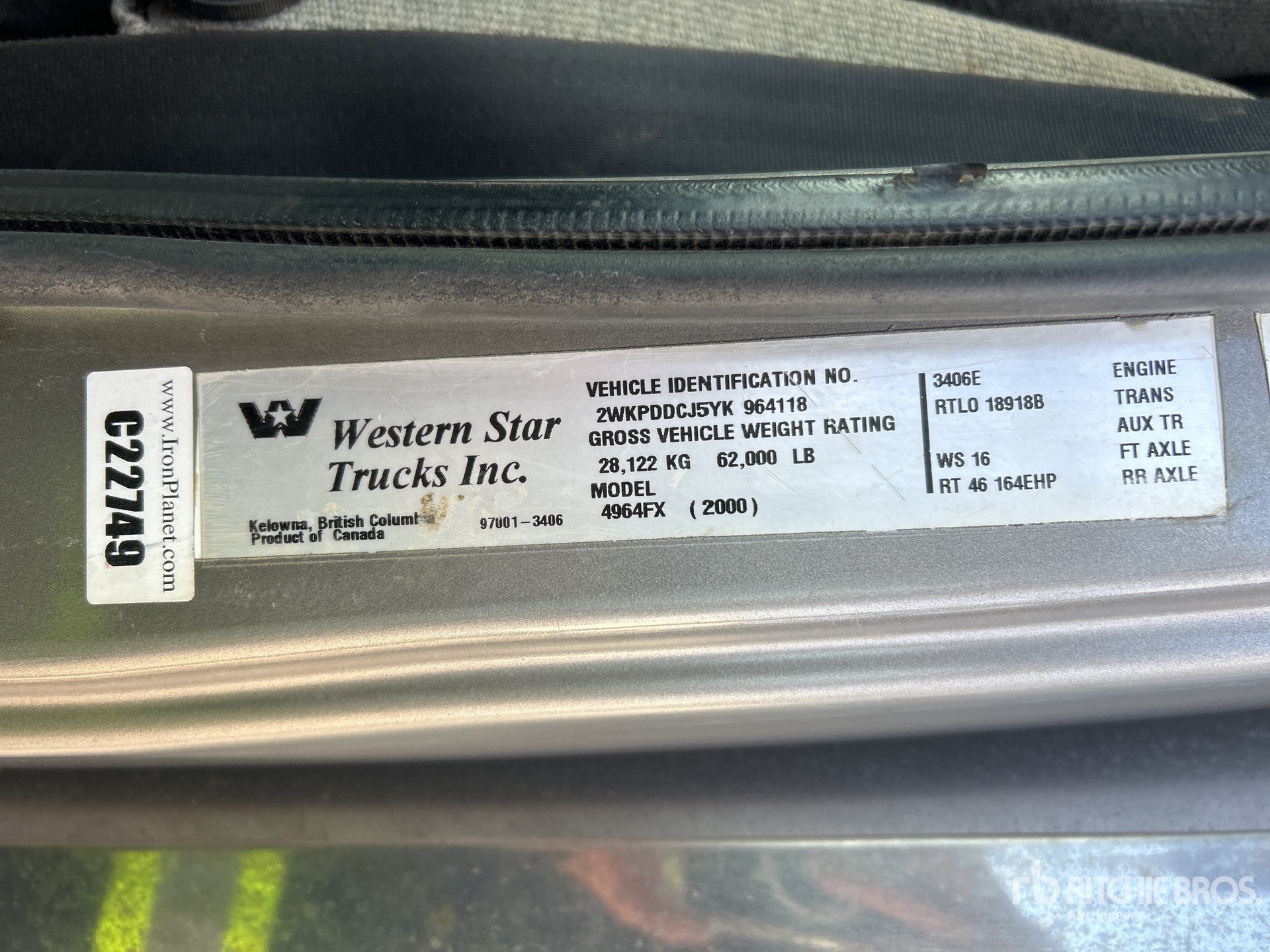 2000 Western Star 4900 6x4 T/A Day Cab Truck Tractor