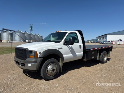 2005 Ford F-550 4x2 Flatbed Truck