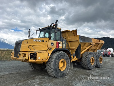 2006 John Deere 400D Camión Dumper Articulado