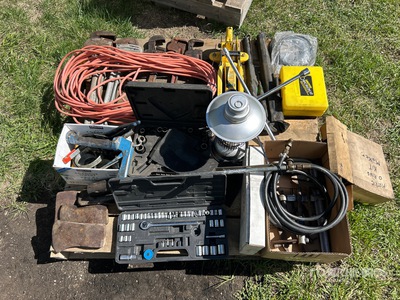 Pipe Wrench, Garage Jack, Lamp, Clamp, Pneumatic Impact Wrench & Socket Set Varios, herramientas manuales