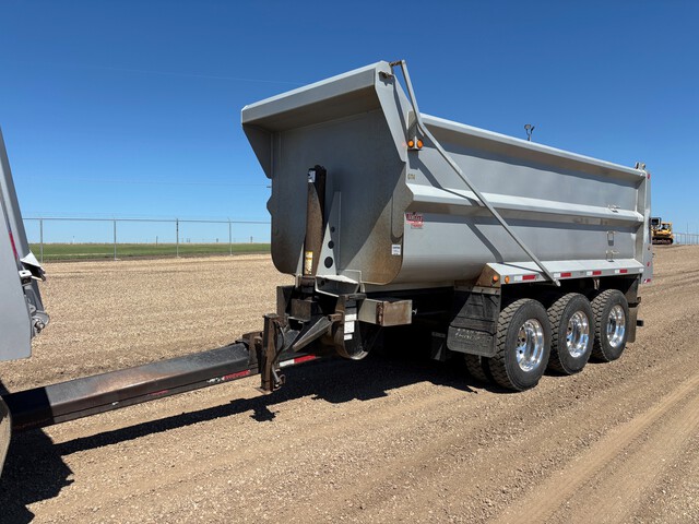 2023 Langfab Tri/A Pup End Dump Trailer