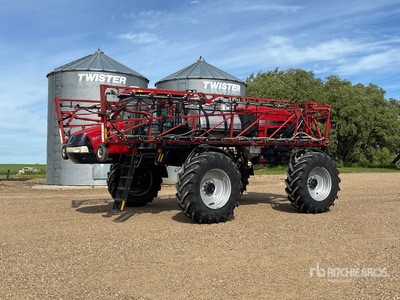 2014 Case IH 3240 100 ft 4x4 High Clearance Self-Propelled Sprayer
