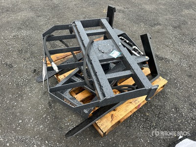 2026 ARTEER RPT-42L 42 in Rotating Hydraulic スキッドステア用フォーク (Unused)
