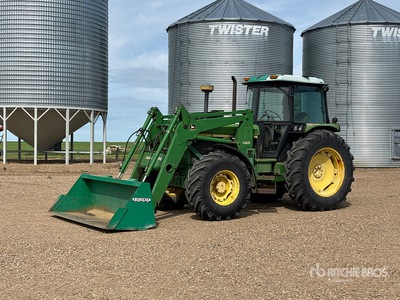 1990 John Deere 3155 Hinterradtraktor