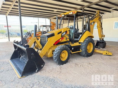 Cat 420F 4x4 Graaflaadmachine