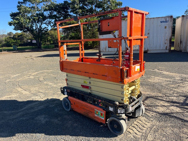2020 JLG R1932 Electric Scissor Lift