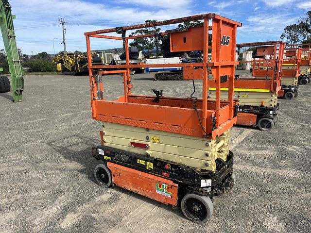 2019 JLG 1932R Electric Scissor Lift
