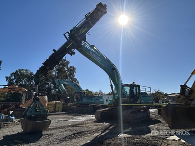 2013 Kobelco SK350LC-9 Tracked Excavator