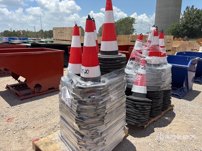 Quantity of (2) Pallets of 2025 SDLANCH IRSTC-250 Traffic Cones (Unused)