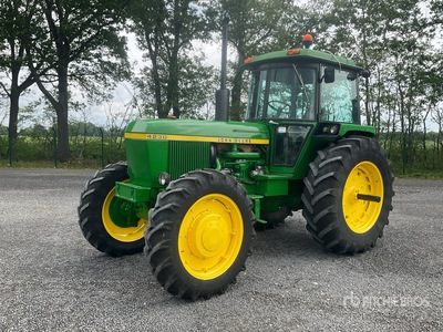 1976 John Deere 4230 トラクター