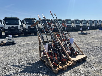 Quantity Of Rental Equipment Divers Autres