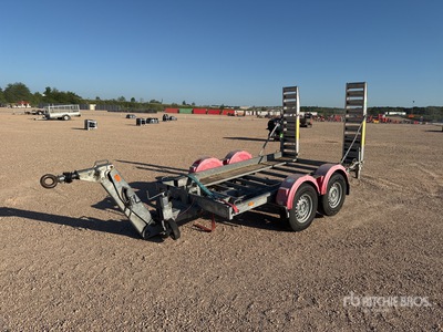2015 Hubiere H212T14CF T/A Remorque Equipment Trailer