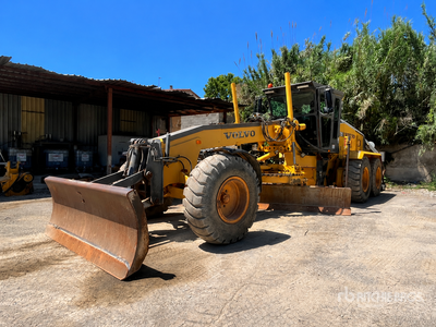 2002 Volvo G720B Motor Grader