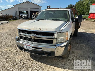 2009 Chevrolet Silverado 3500HD 4x4 Flatbed Truck