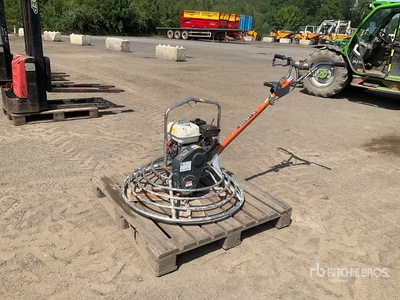 2017 Belle Pro 900 Power Trowel