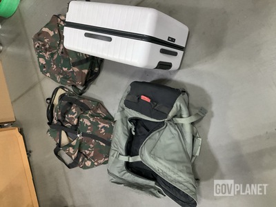 (17) Assorted Bags & (1) Luggage Case