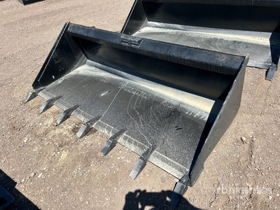 72 in Low Profile Godet pour Skid Steer (Unused)