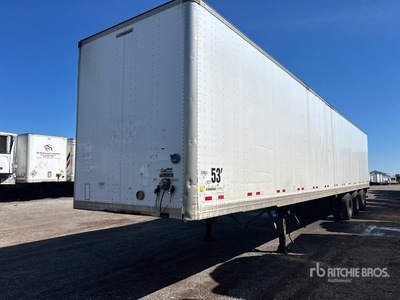 2007 Manac 94353002 53 ft x 102 in Tri/A Van Trailer