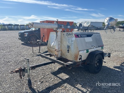 2011 Terex AL5000 8 kW Light Tower