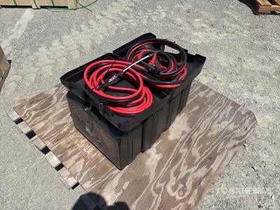 Quantity of (5) 25 ft 800 amp Booster Cables Divers - Industriel (Unused)