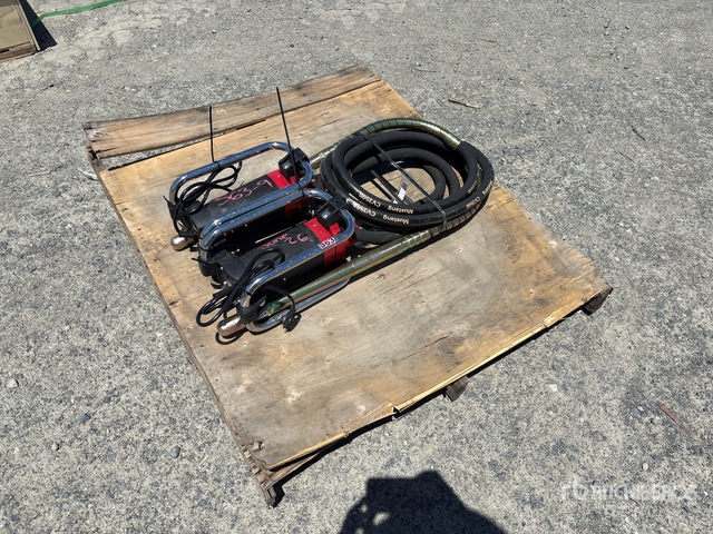 Quantity of (2) Mustang CV3500 Electric Concrete Vibrator (Unused)
